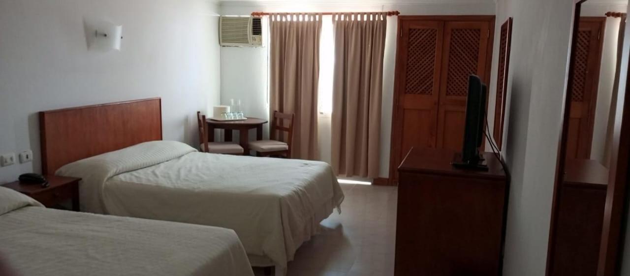 Hotel La Pedregosa Merida Ngoại thất bức ảnh